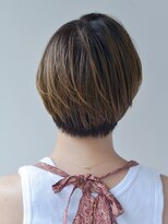 アトリエイトワ(atelier ittowa)&nbsp;黒髪／クラゲヘアー／オリーブグレー／小顔／ココアベージュ 290