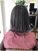 肩上切りっぱなしボブ ハイライト