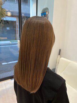 レム(REM) ミルクベージュ