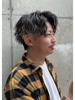 ロンドガルマン 名古屋(Lond GULLMAN)&nbsp;ツイストスパイラルパーマセンターパートブリーチパーマ