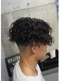 センターパートにツイスパは外れないです。