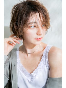 ユーフォリア 池袋東口駅前店(Euphoria) 《池袋》サイドパートのふわっとショート