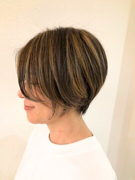 ダブル(W) ひし形ショート/白髪ぼかしハイライト