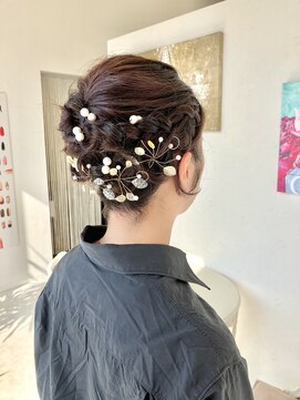 マジックデイズ(Magic Days) 成人式や結婚式のヘアアレンジ アップスタイル