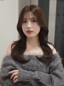 ベレーザシェルト(Beleza scelto) 11250黒髪グレーアッシュ韓国風巻き姫カットレイヤーワンカール