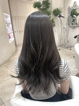 ザックラフィネ(ZACC raffine) 透明感たっぷりグレージュ