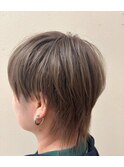 ナチュラルベージュ