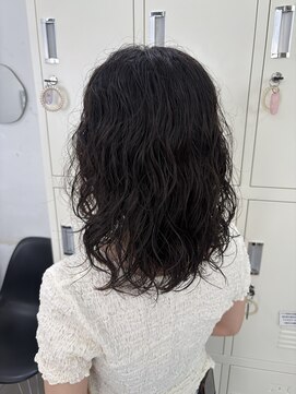 ウタ(uta) くしゅっとパーマ