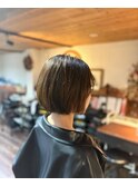 ショートボブ