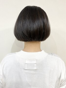 モリオ フロム ロンドン 成増店 【morio成増/一戸】大人可愛い黒髪ミニボブ前髪無し