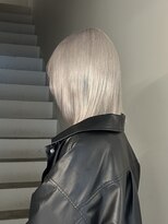 サイ(sai)&nbsp;前髪/アンブレラカラー/こなれミディ/イメチェン/ウェーブパーマ