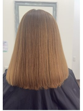 ヘアー チクタク(Hair Ciku-taku) 鎖骨下3cmロングスタイル