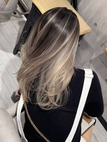 シェルヴ(XELVE) インスタ総フォロワー4万人のシャドウルーツ