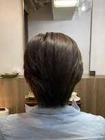 エシカル(ethical)&nbsp;透明感ベージュカラー×クセを抑えるショートカット
