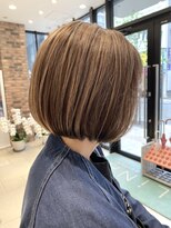 リーナ ビューティガーデン(LiNA BeautyGarden) ワンレングスボブ×白髪ぼかしハイライト