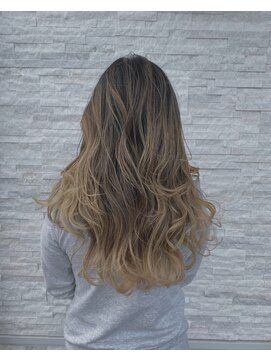 ソンリエ 青竹店(SONRiE) 外国人風ヘアカラー