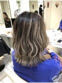 シルバーグレージュ×グラデーション＊