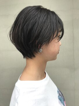 ヘアー アイス ルーチェ(HAIR ICI LUCE) ショートヘア ショートボブ 丸みショート 担当 山中