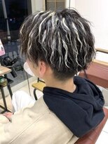 クアトログランシュ ひたちなか店(QUATRO×GranCieux)&nbsp;ツイストホワイトハイライト