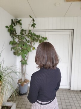 ヘアスペース リズム グリーン(Hair space Rizm green) 透明感抜群!スターダスト