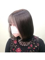 リリス(l'iris)&nbsp;ミディアムボブ×20代30代大人可愛いインナーカラー