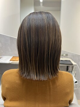 トゥーリ 長崎住吉店(tuuli) 大人切りっぱなしボブ