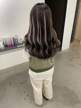 キング 高槻(K!ng) 縮毛矯正髪質改善ハイライトレイヤーカット高槻美容室エクステ