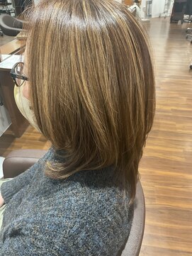 アミカ シーモール店(Amica) カット カラーリング