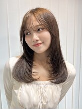 レスピア 銀座中央通り店(Respia) たっぷりレイヤーカット♪『銀座/有楽町』10代20代30代40代