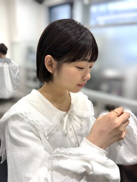 キートス(Kiitos) ★20代30代40代切りっぱなしボブラベンダグレージュ