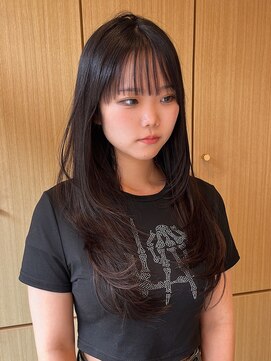 リングバイモアムー(Ring by Moremuu) レイヤー　ハッシュカット