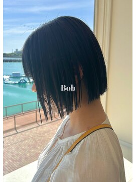 アヴァンセスパスリードット(Avance Spa three.) 切りっぱなしボブ