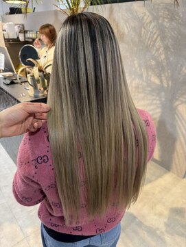 メリー オオサカ(Merly Osaka) バレイヤージュ