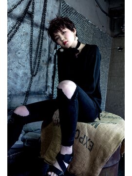 オーバーキャプテンネイキッド(OVER CAPTAIN NAKED) [OVERcaptainnaked　] 廃墟×ザク切りベリーショート★ver.2