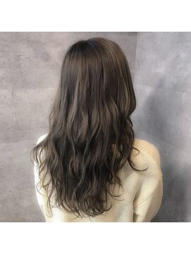 キャラ シャローネ 池袋(Chara Chalone) グレージュハイライト【キャラシャローネ池袋/CharaChalone】