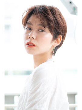 ヘアサロンM 新宿 アッシュブラウンセンシュアルショートヘア☆