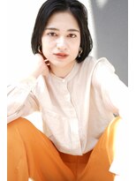 イリ(iri) 〈iri〉綺麗めBOB/ショート/切りっぱなしボブ