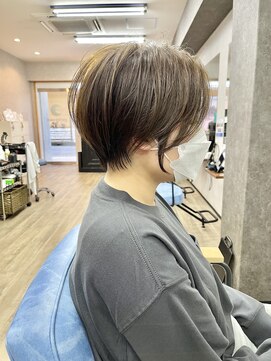 ピックアップ(ｐｉｃｋ ｕｐ) 白髪ぼかし丸みショート