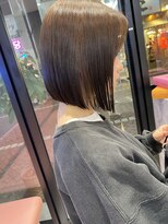 ロンドポレール 北千住(Lond polaire)&nbsp;【伊勢】パツっとボブ/グレージュカラー/ボブウルフ