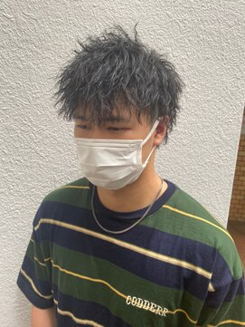 フローレン(FLOREN) メンズパーマスタイル