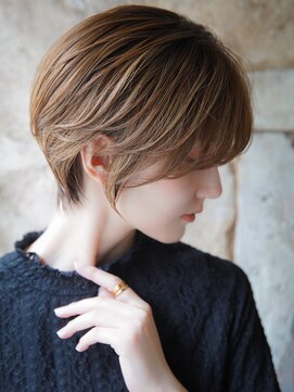 カライング(ing) 大人可愛いマッシュショートボブウルフカット◎30代40代50代60代