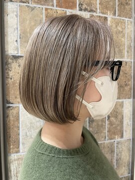 ピークアブー アヴェダ アトレ恵比寿(PEEK-A-BOO AVEDA) 20代30代40代前髪ありボブスタイルグレージュ