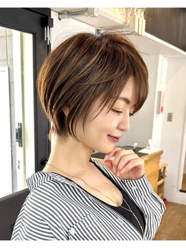 イオエ(ioe) デザインカラー/グランマッシュ/暗めカラー/ミディアムヘア