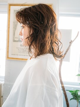 アンディアーモ ロッコ(andiamo) ミディアムレイヤー