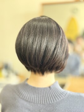 オッタントゥーノ(OttantunO 81) 丸みショート
