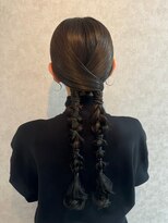 【ツイン編みおろし】表参道/表参道駅/結婚式/ライブ/早朝