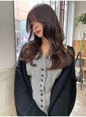 艶 brown
