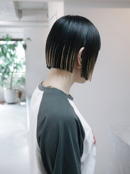 フェイヴィーズ(FavyS)の写真/計算されたバランスでよりオシャレな新しい自分に。丁寧なカウンセリングとカット&カラーで理想のstyleに!