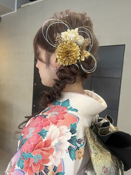 ヘアー アイス ルーチェ(HAIR ICI LUCE) ブリーチなしくすみベージュ冬カラーお呼ばれヘアアレンジ/今枝