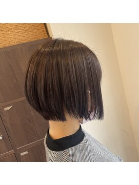 リル バイ フレイムス 川口(Lilou by Frames) ショートボブ